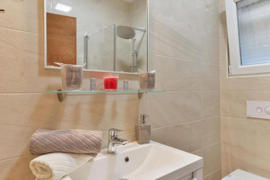 Apartmani Velic Вир Екстериор снимка